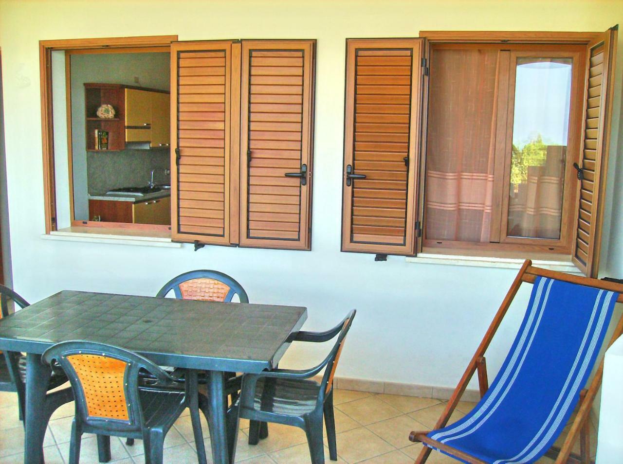 Residenza Marinella Aparthotel แซมโบรเน ภายนอก รูปภาพ