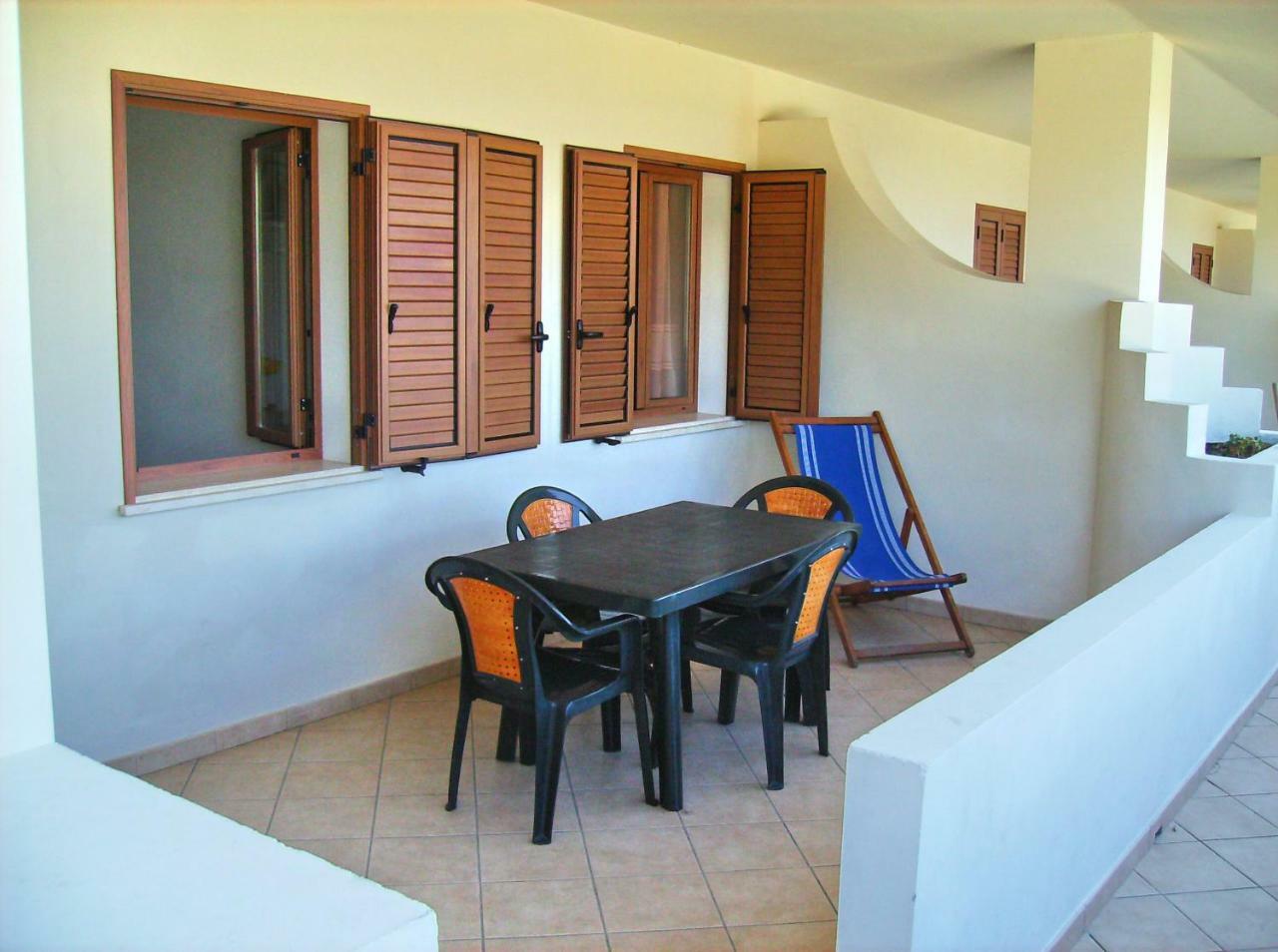 Residenza Marinella Aparthotel แซมโบรเน ภายนอก รูปภาพ